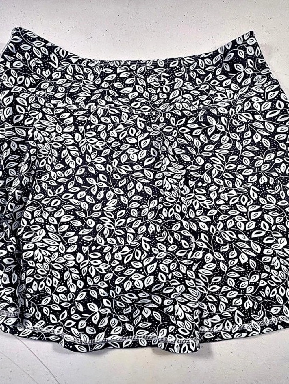 LouKeith Floral A-Line Skort in Blue & White XL